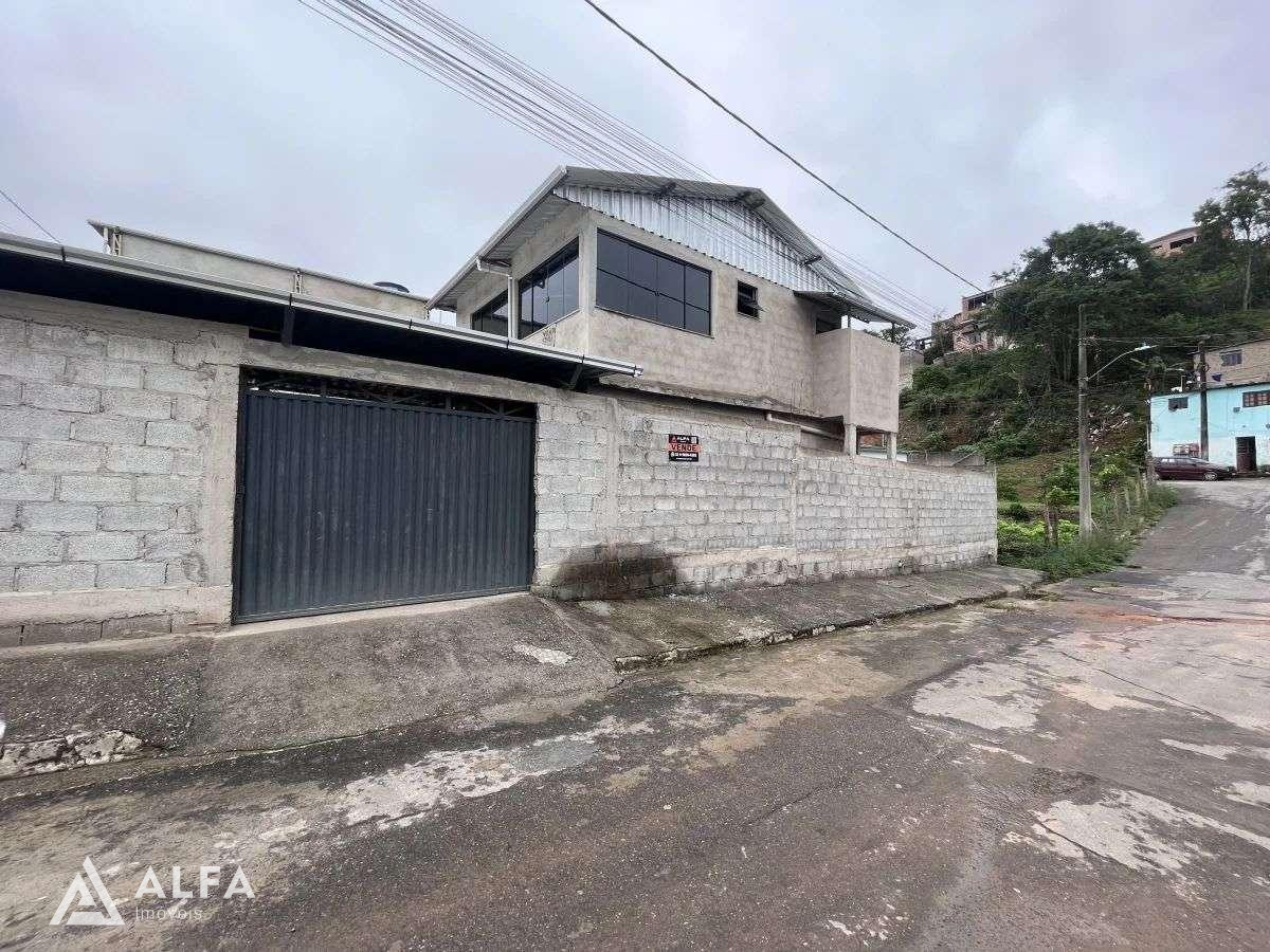 Casa à venda em Barbacena, Nova Cidade, com 2 quartos, 224m² - Alfa Imóveis