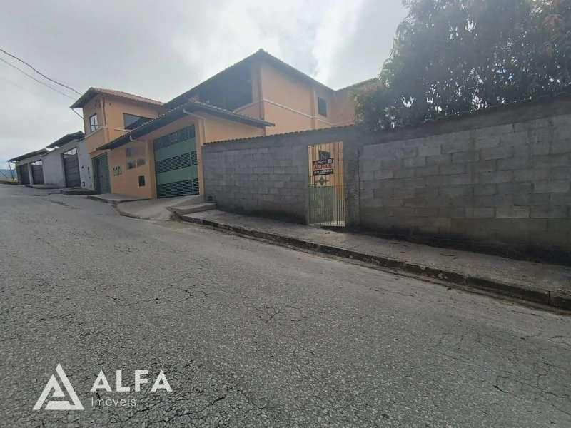 Casa Aconchegante com 3 Dormitórios e Área Gourmet - Alfa Imóveis