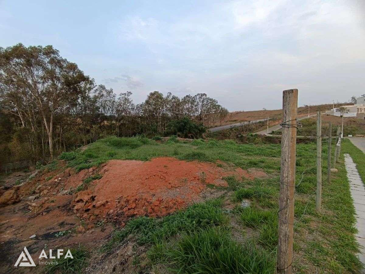 Qualidade de Vida e Oportunidade: Lote de 1000m² em Condomínio Fechado no Marino Ceolin